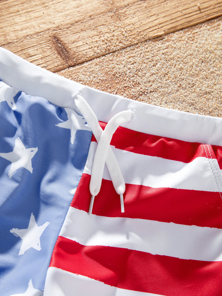 Maillots de bain assortis pour la famille, fête de l'indépendance, 4 juillet, motif patriotique, étoiles et rayures, short de bain ou couches à volants, maillots de bain une pièce à col en V, bleu