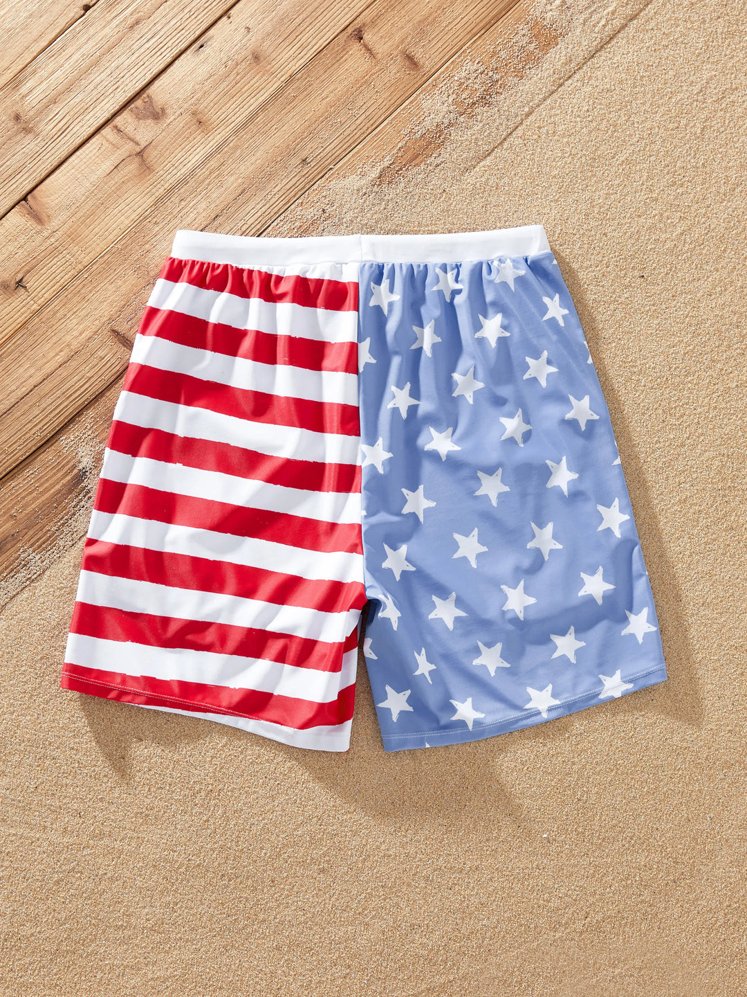 Unabhängigkeitstag 4. Juli Familie Passende patriotische Bademode Stars and Stripes Boardshorts oder gerüschte Schichten Badeanzüge mit V-Ausschnitt Einteilige Badeanzüge blau