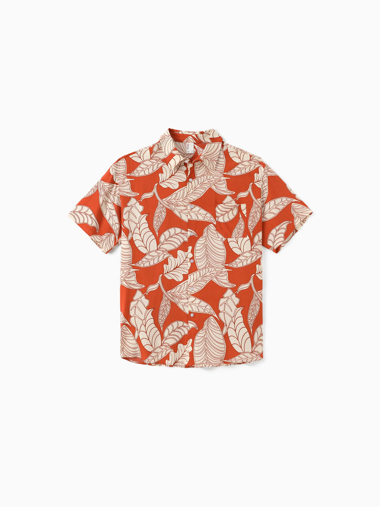 Tenues familiales assorties : ensemble robe dos nu ou chemise à manches courtes à imprimé feuilles corail, collection vacances d'été rouge