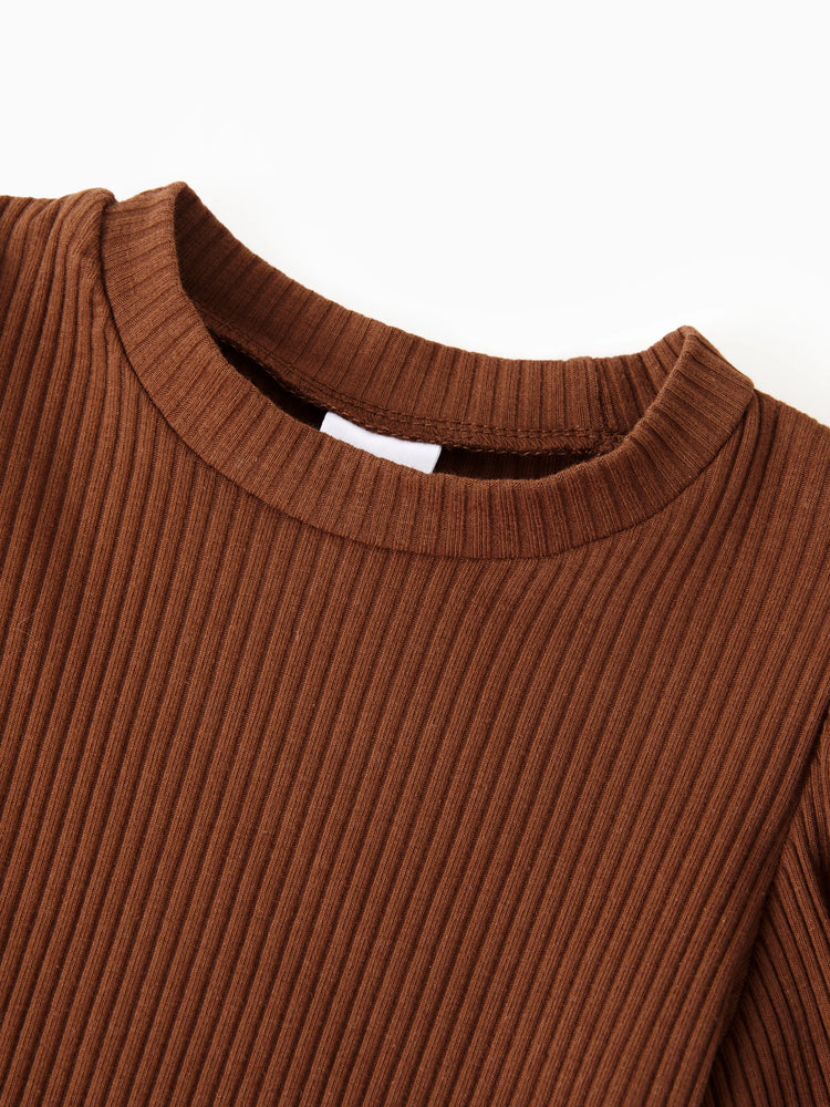 2pcs Toddler Girl Classic Puff-sleeve Tee and Houndstooth Pleated Skirt Set Brown