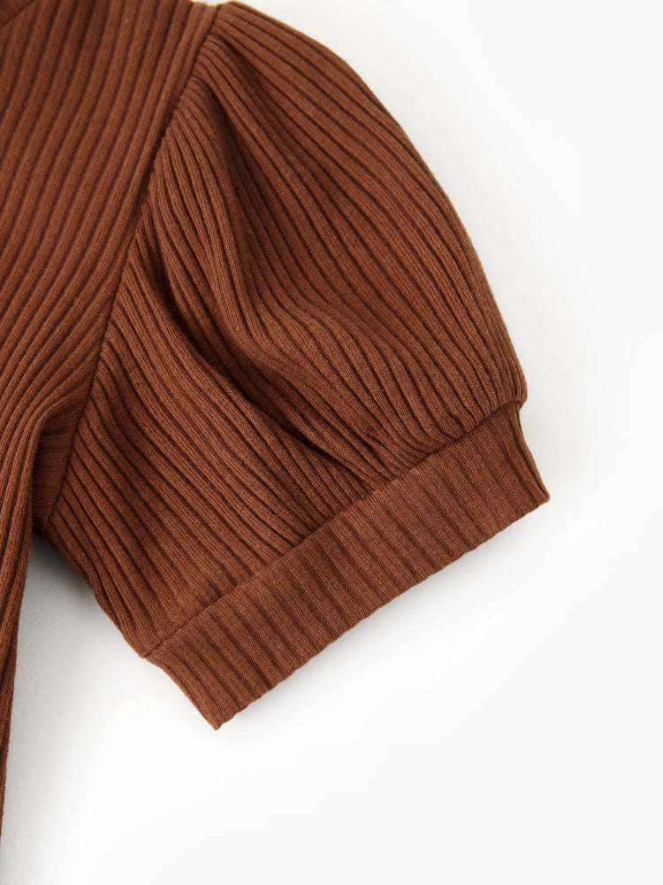 2pcs Toddler Girl Classic Puff-sleeve Tee and Houndstooth Pleated Skirt Set Brown