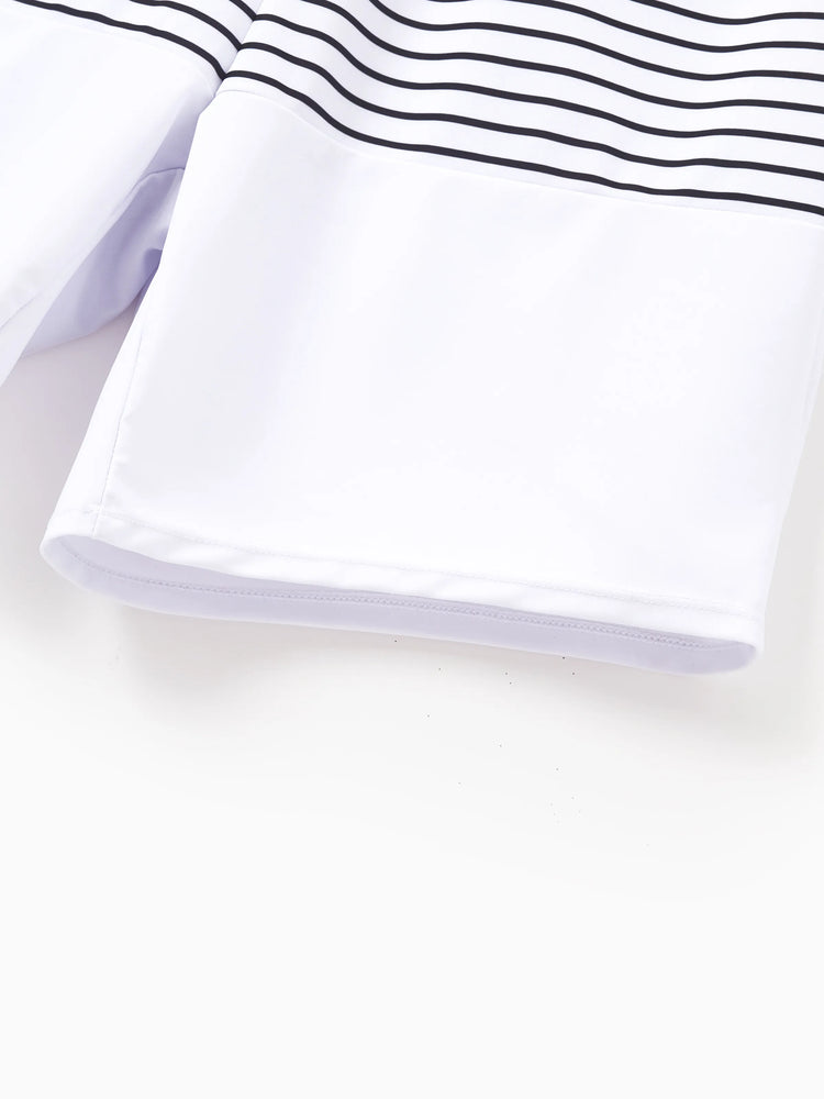 Maillots de bain assortis pour la famille : bikini à une épaule rayé rouge ou maillot de bain colorblock, tenues de plage assorties pour l'été, les croisières et les vacances. Rouge