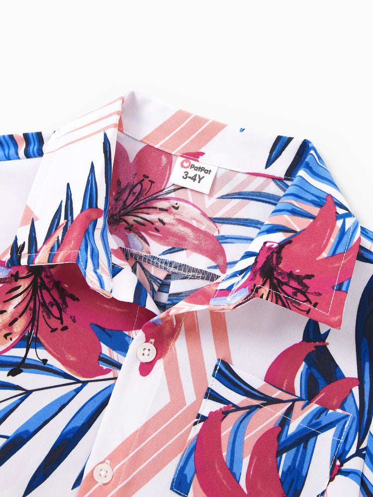 Daddy & Son Tropische Blumenoutfits Pink Blaues Blattmuster Kurzarmhemd-Set für Urlaub, Kreuzfahrt, Strand Weiß