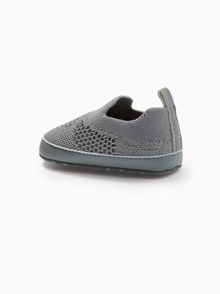 Chaussures de marche respirantes à enfiler pour bébé/enfant, motif cœur et rayures, grises