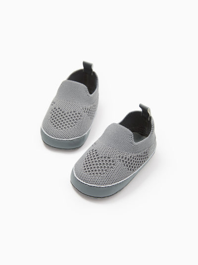 Chaussures de marche respirantes à enfiler pour bébé/enfant, motif cœur et rayures, grises