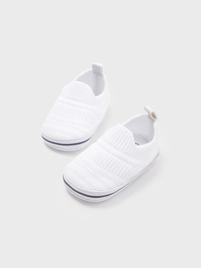 Chaussures de marche respirantes à enfiler pour bébé/enfant, motif cœur et rayures, blanches