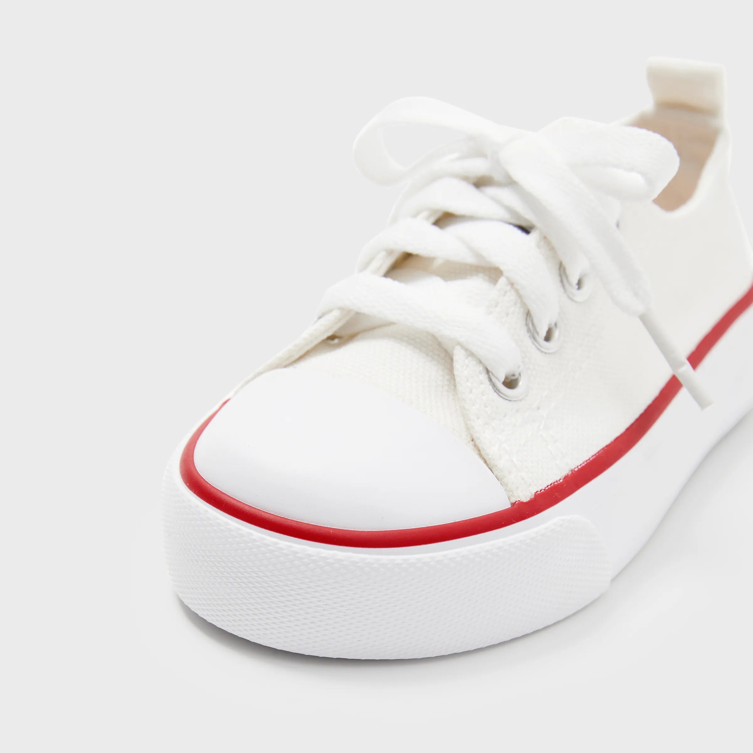 Toddler Kid Solid Soft Sole Canvas Shoes (Letters on the heel and tongue  of the shoe) (Random delivery of different soles) White