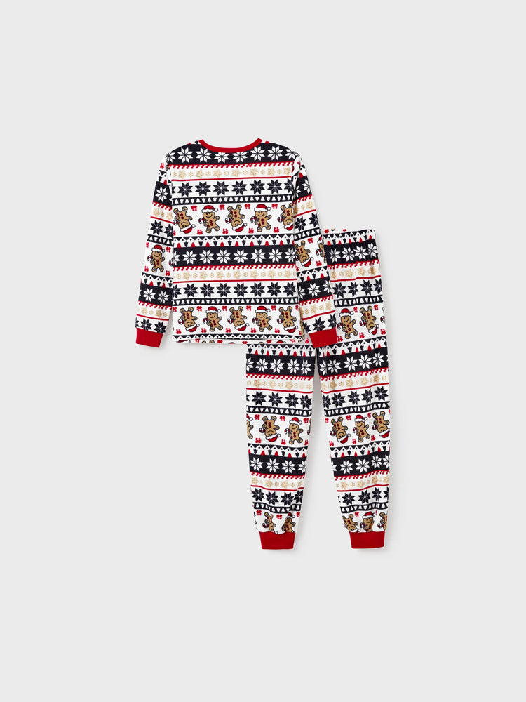 Ensemble pyjama de Noël assorti en polaire pour toute la famille, imprimé pain d'épices et flocons de neige, avec chaussettes de Noël rouges