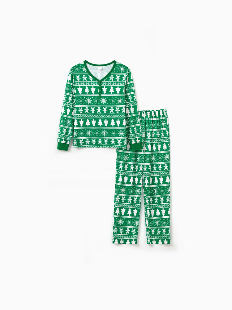 Christmas Matching Family Pajamas Set Gingerbread Man and Snowflake Pattern Long-sleeve Green PJS with Christmas Socks Dark Green