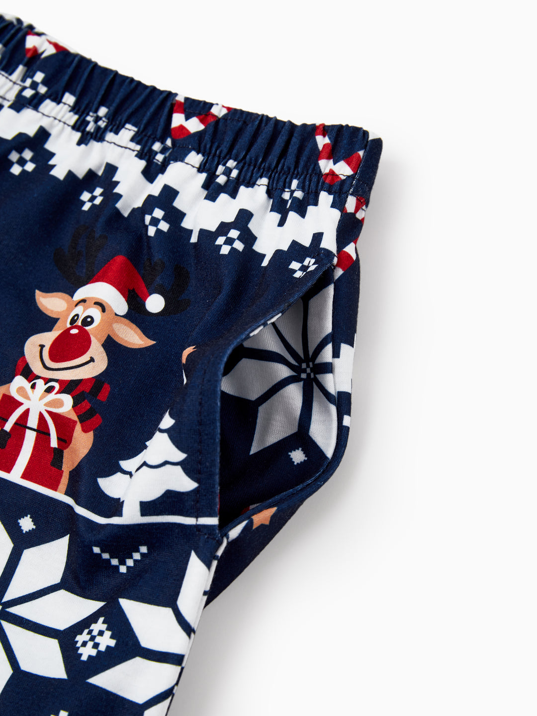 Weihnachten Passendes Familien-Pyjama-Set Rentier und Schneeflocken-Print PJS mit Weihnachtssocken tiefblau