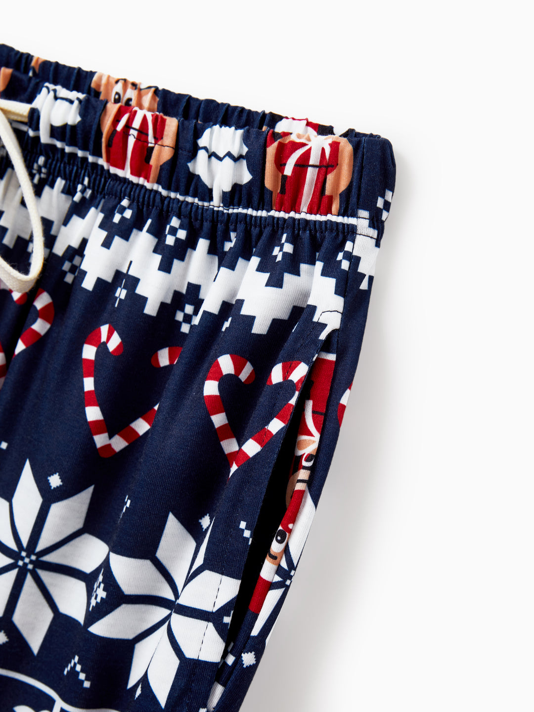 Weihnachten Passendes Familien-Pyjama-Set Rentier und Schneeflocken-Print PJS mit Weihnachtssocken tiefblau