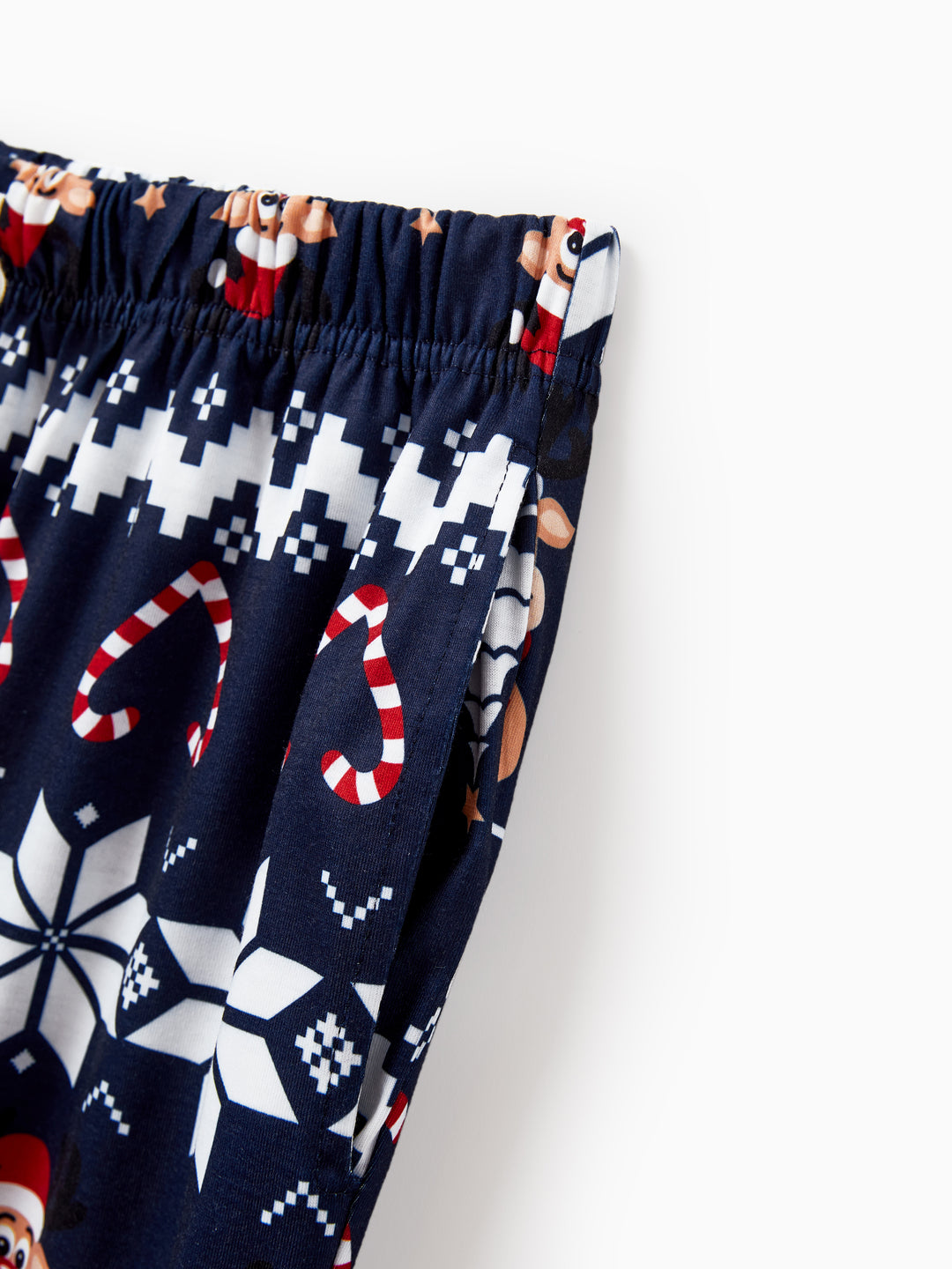Weihnachten Passendes Familien-Pyjama-Set Rentier und Schneeflocken-Print PJS mit Weihnachtssocken tiefblau