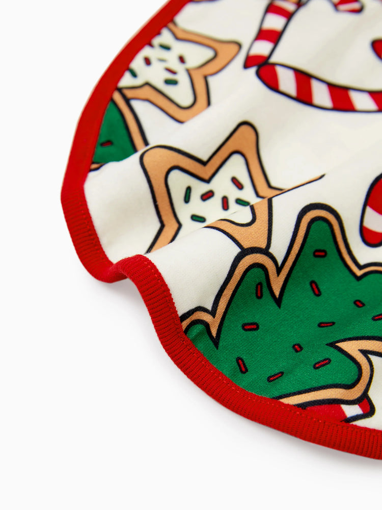 Ensemble pyjama de Noël assorti pour toute la famille, imprimé sapin de Noël rouge et abricot, avec chaussettes de Noël abricot