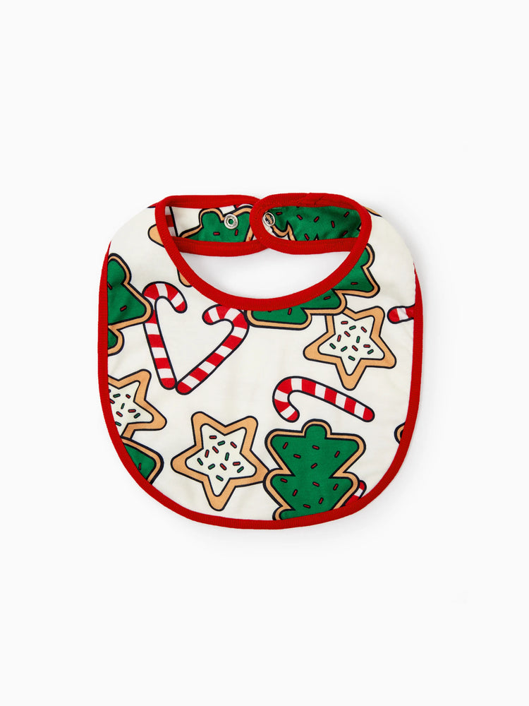 Ensemble pyjama de Noël assorti pour toute la famille, imprimé sapin de Noël rouge et abricot, avec chaussettes de Noël abricot