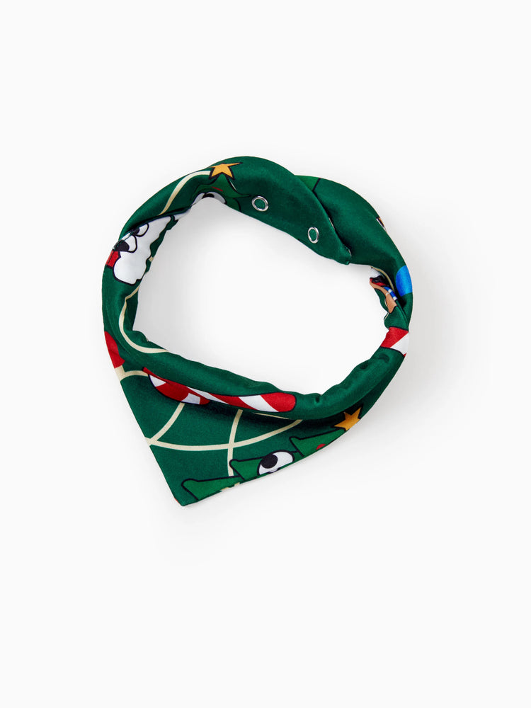 Ensemble pyjama de Noël assorti pour toute la famille, motif pain d'épices et sapin de Noël, vert et blanc, avec chaussettes de Noël vert foncé