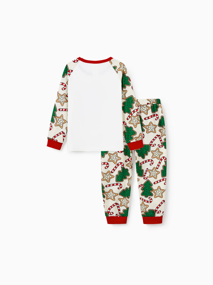 Ensemble pyjama de Noël assorti pour toute la famille, imprimé sapin de Noël rouge et abricot, avec chaussettes de Noël abricot