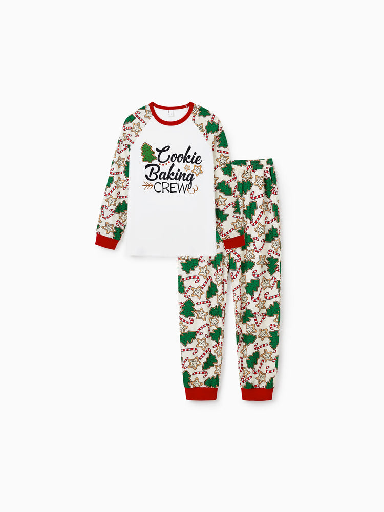 Ensemble pyjama de Noël assorti pour toute la famille, imprimé sapin de Noël rouge et abricot, avec chaussettes de Noël abricot
