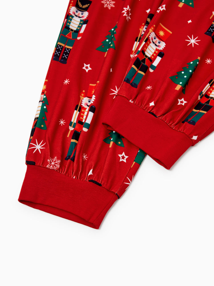 Ensemble pyjama de Noël assorti pour toute la famille, imprimé Casse-Noisette et chaussettes de Noël rouges