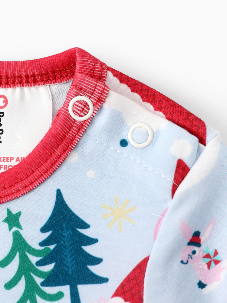 Ensemble pyjama assorti Peppa Pig de Noël avec chaussettes blanches