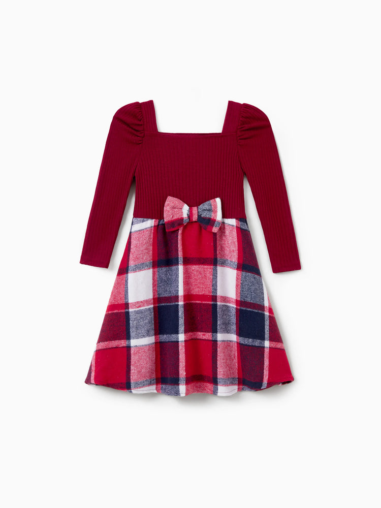 Ensemble de tenues familiales assorties : chemise à manches longues et robe en tricot à carreaux à manches longues et épaules dénudées, bordeaux