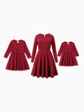 Robe texturée assortie mère-fille avec nœud, tenues familiales assorties à manches longues pour maman et moi, rouge brique