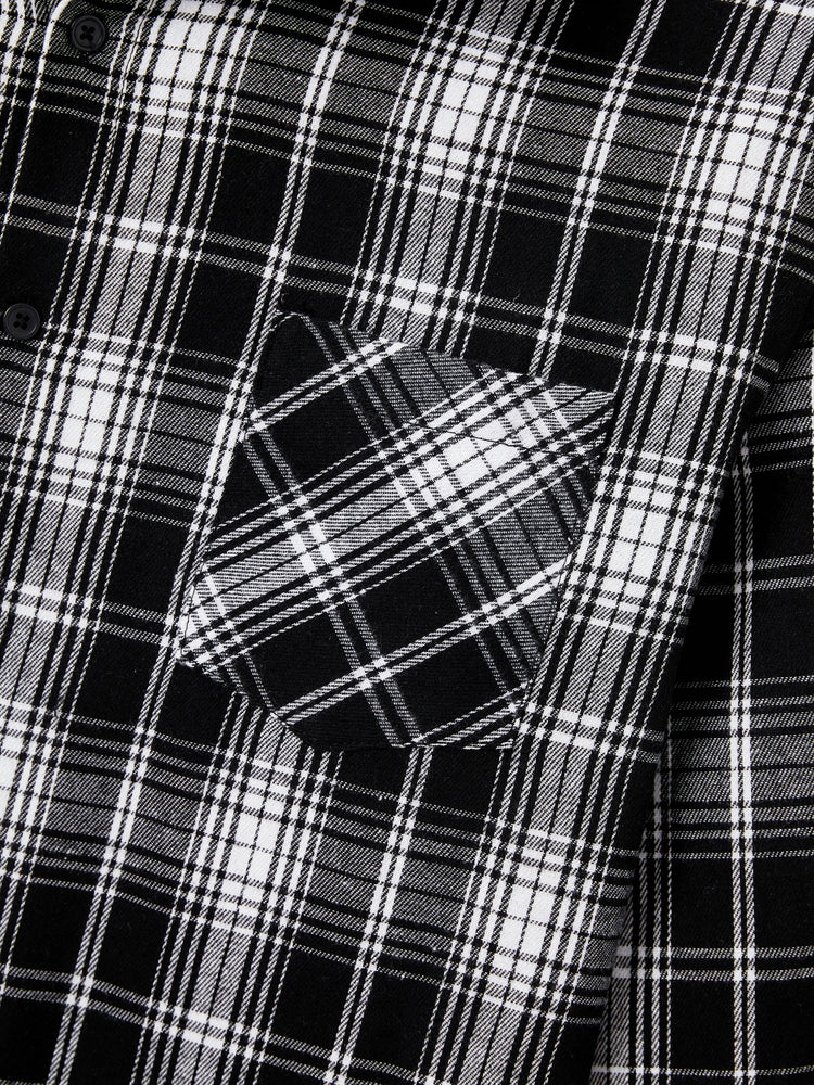 Tenues familiales assorties : chemises papa-fils noires à carreaux ou robes maman-fille en tulle à manches longues bouffantes et tulle épissé noir