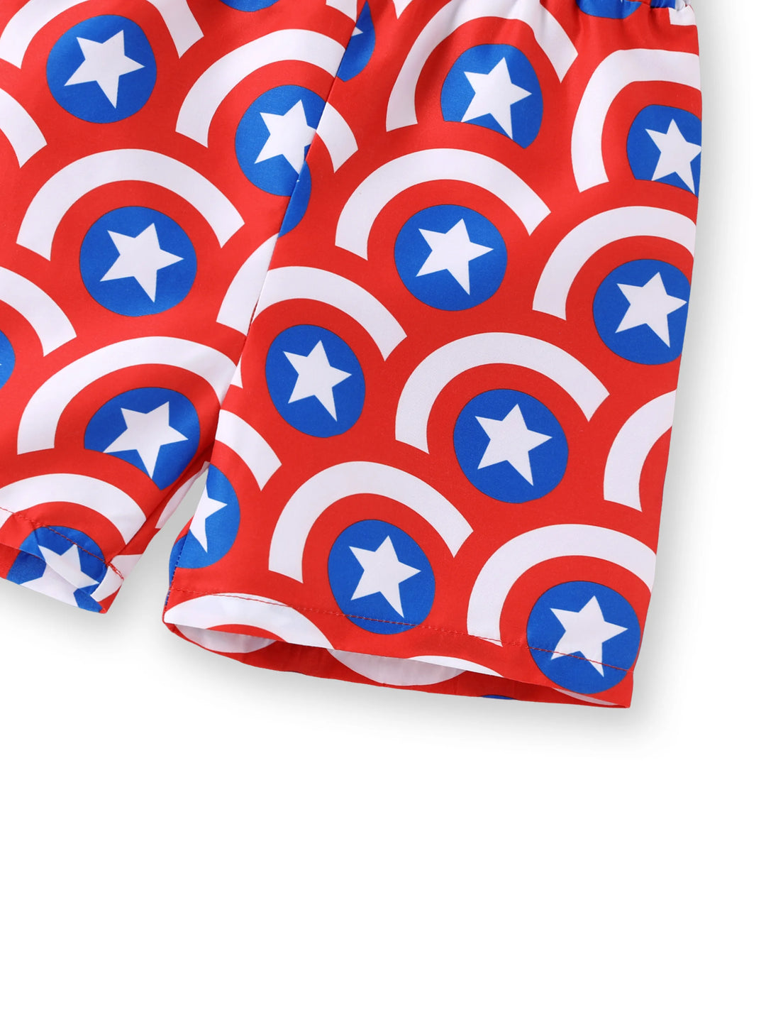 Marvel Kleinkind-/Jungen-2-teiliges Captain America UPF50+ Bade-Set mit Allover-Print – Oberteil und Badehose in Blau.
