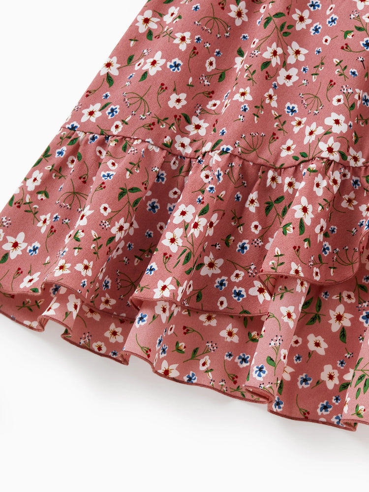 Family Matching Cotton T-Shirt & Dress Set Daddy / Mini Print Black Tee for Dad and boy, Floral Print splicing Dress for Mom, girl and Baby, Perfect for Summer Family Outings Black