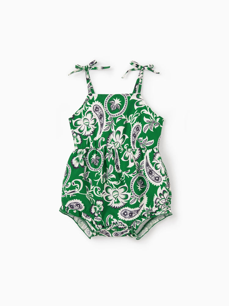 Family Matching Outfits Set Floral Print Short-sleeve Collar Shirt or Strappy Smocked  Dress for Summer Vacation  Green