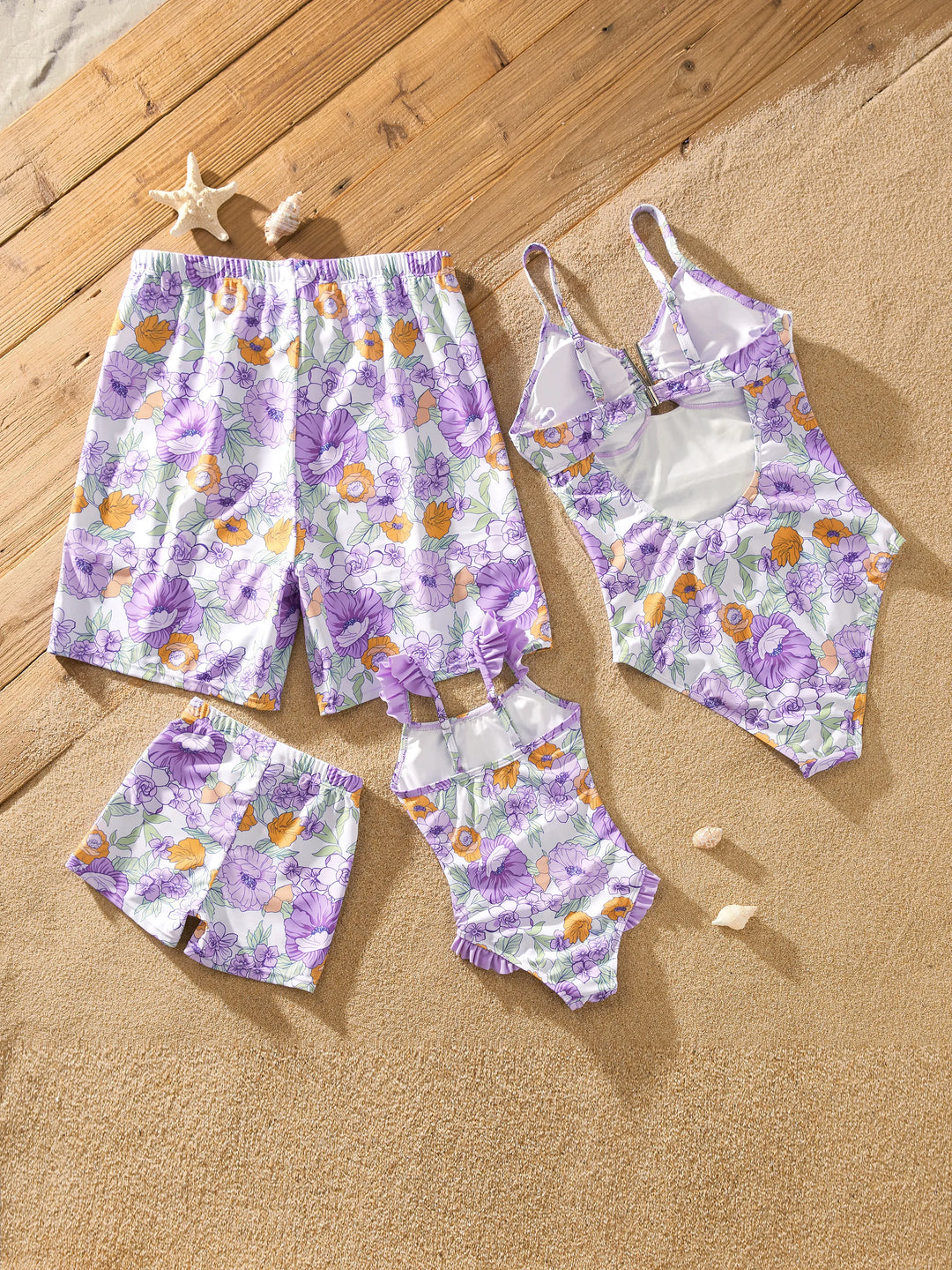 Familien-Matching Badebekleidung mit Blumenprint – Rüschen-Einteiler und Badeshorts-Set in Lila
