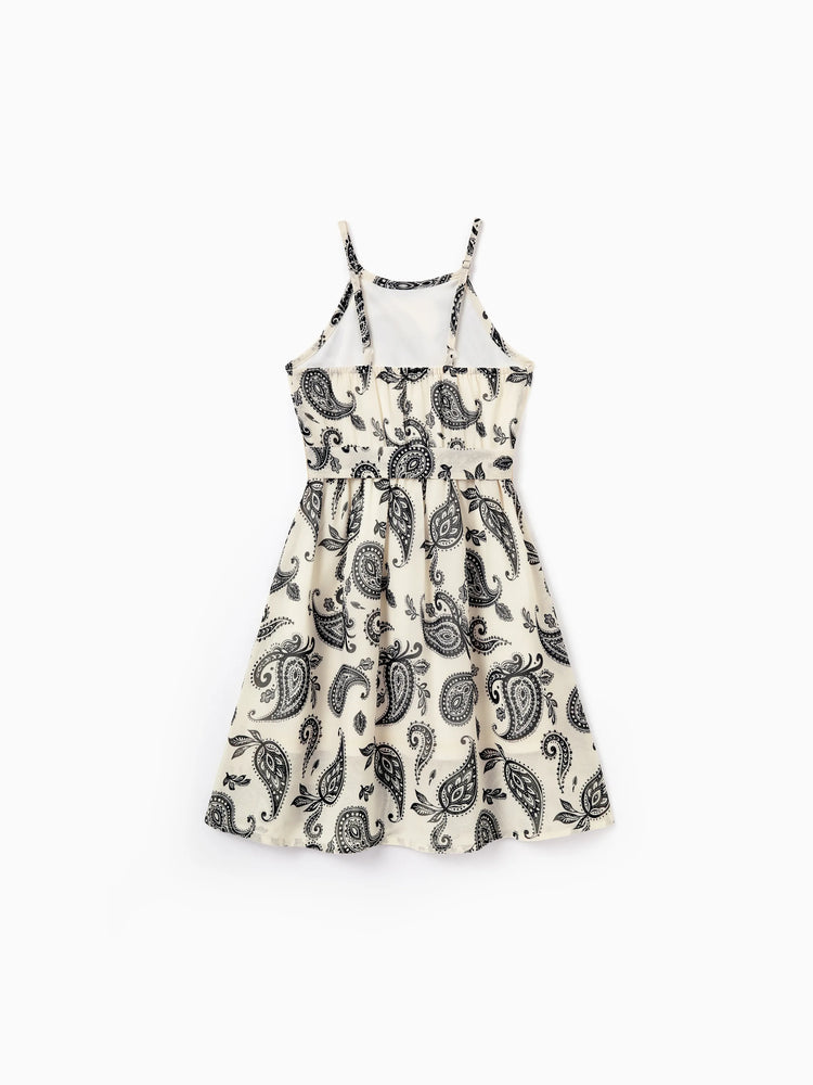 Family Matching Paisley Print Outfits Sleeveless Spaghetti Strap Dress & Cotton T-Shirt for Mom, Dad, & Kids Perfect for Family Outings & Photos
 Black