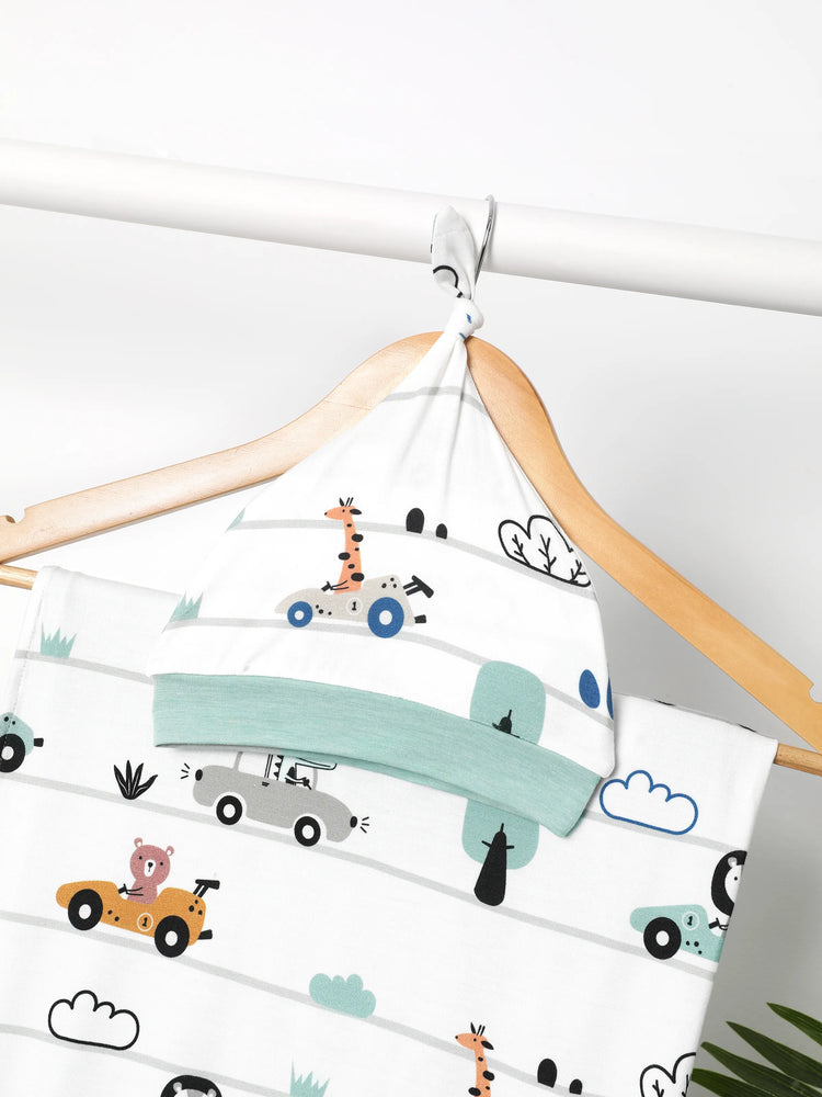 Newborn Bamboo Set for Mom & Baby Ultra Soft Bamboo Robe for Mom, Swaddle Blanket with Hat, Breathable & Gentle for Newborn Care Mint Green