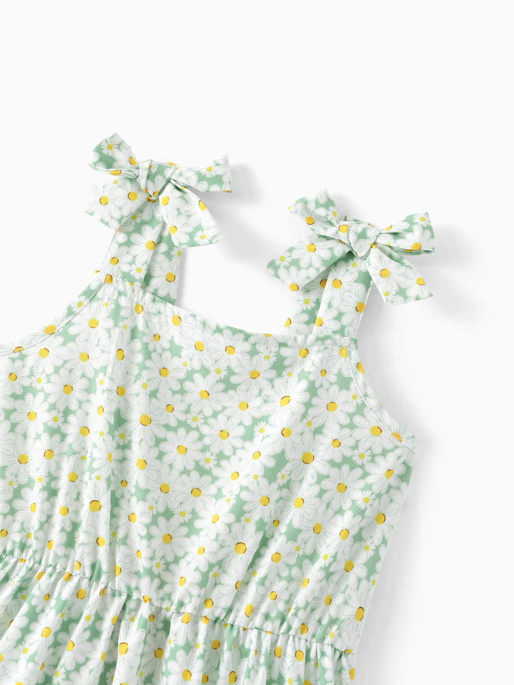 Mommy and Me Floral Dress with Flutter Sleeves Light Green Daisy Print Pale Green