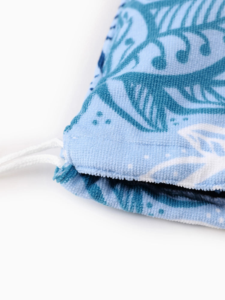 2-In-1 Beach Towel Integrated Package Light Blue