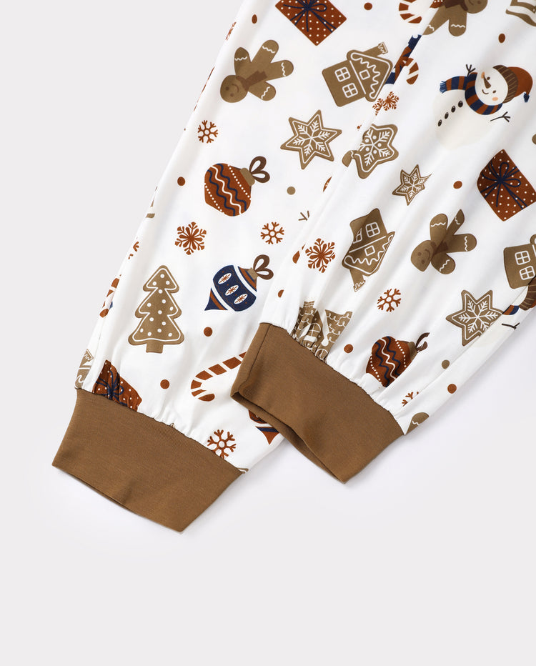 Pyjamas de Noël assortis pour la famille, imprimé bonhommes en pain d’épices et sapins de Noël