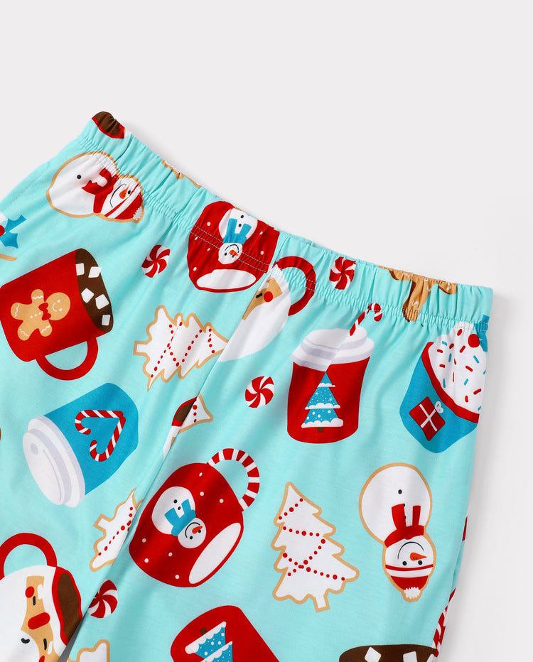 Pyjamas de Noël assortis pour la famille, imprimé bonhommes en pain d’épices et mug, bleu