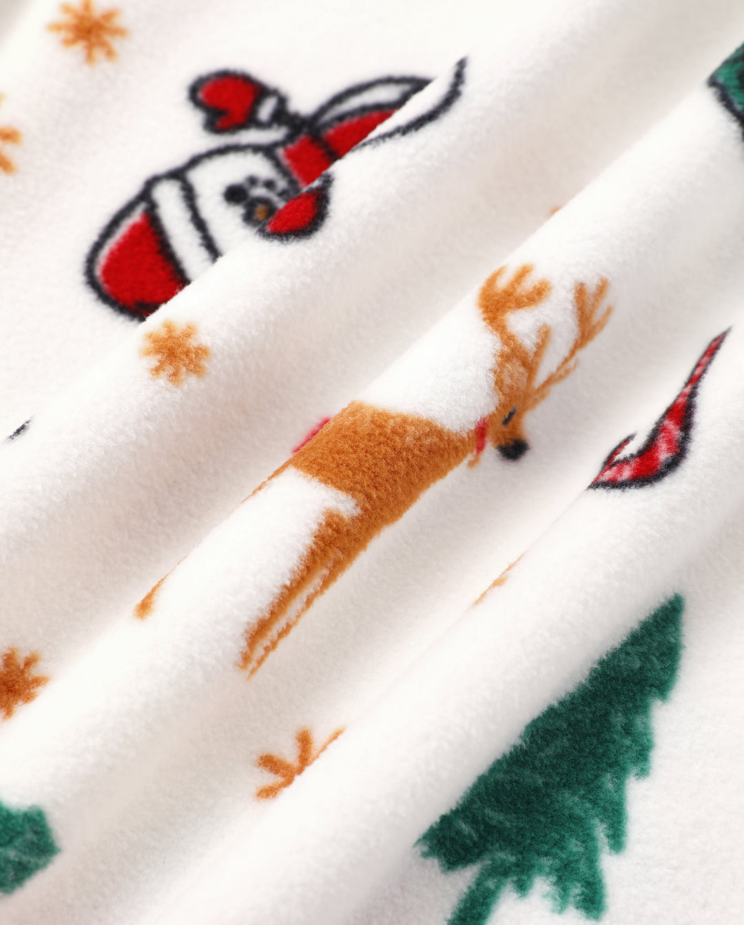 Pijamas navideños a juego para toda la familia con estampado de renos y árboles de Navidad, forro polar