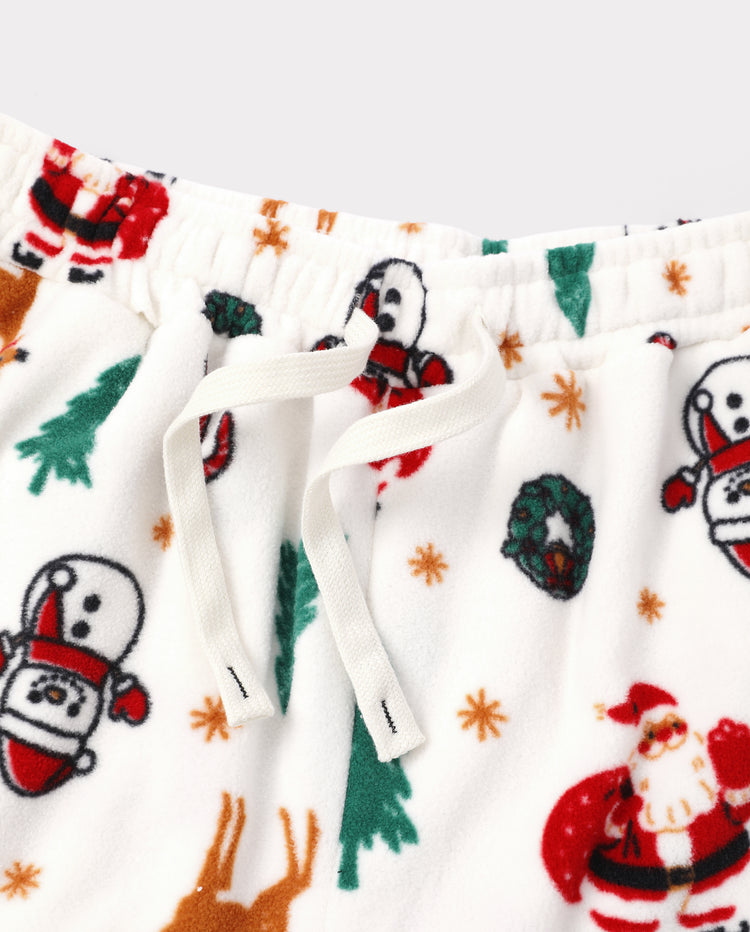 Pijamas navideños a juego para toda la familia con estampado de renos y árboles de Navidad, forro polar