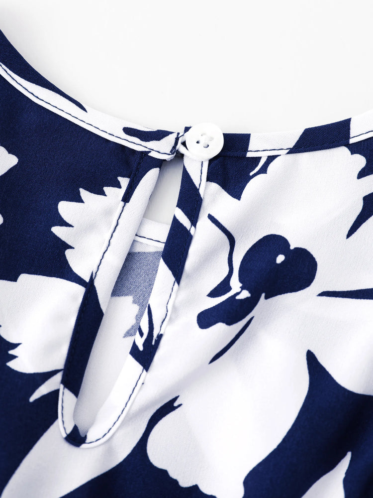 Ensemble familial assorti avec chemise à manches courtes ou robe froncée à imprimé feuilles bleu