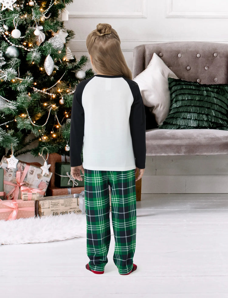 Weihnachts-Passendes Familienpyjama-Set SANTA'S Cutiest ELF Letterprint Langärmeliger grüner Gitterpyjamas mit Weihnachtssocken grün