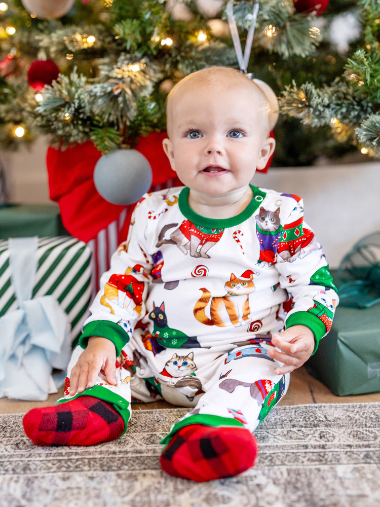 Christmas Matching Family Pajamas Set Christmas Cat Print PJS with Christmas Socks Multi-color