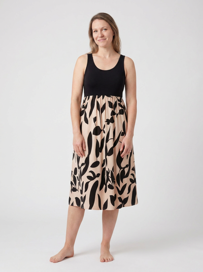 Mommy & me Cross Back Floral Strap Dress and Colorblock Top Sets Black