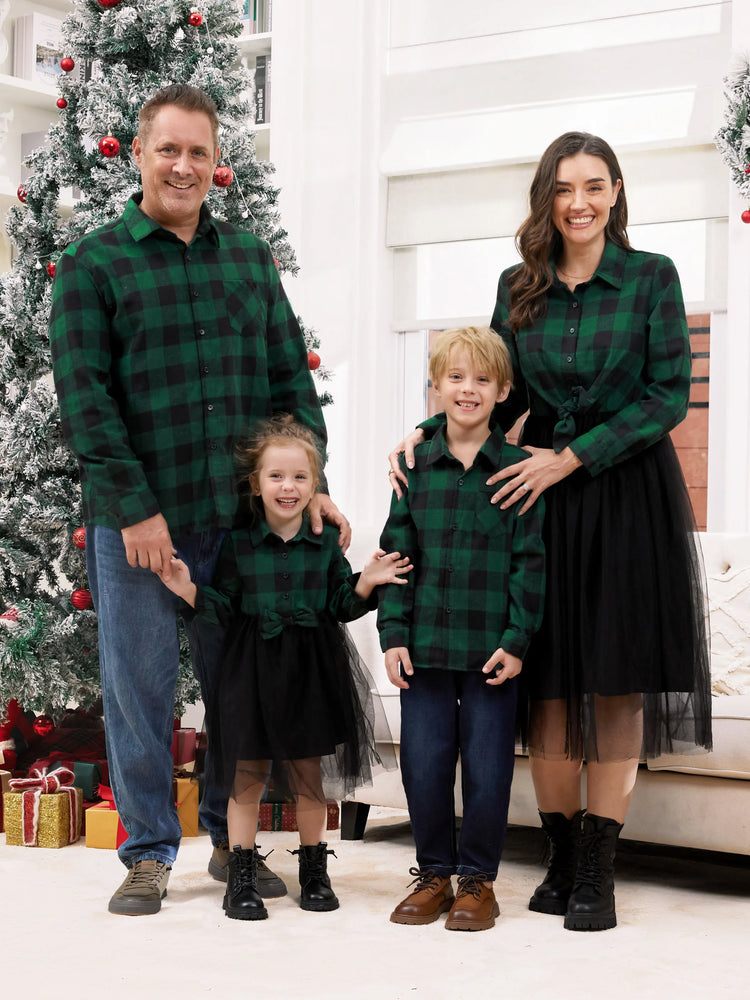 Ensembles familiaux assortis : chemise à manches longues à carreaux verts ou robe en tulle vert foncé