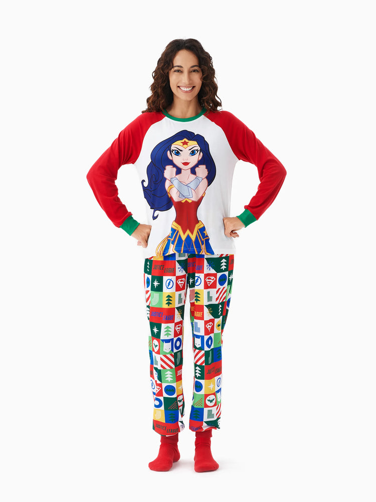 Ensemble pyjama de Noël familial assorti Batman/Sperman/Wonder Woman avec chaussettes de Noël 