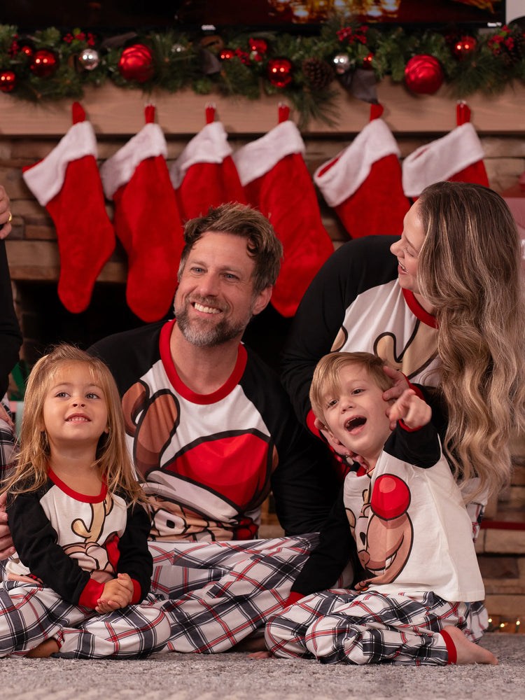 Christmas Pajamas Outfits Matching for Family Raglan Sleeves Quirky Reindeer Graphic Plaid Pants Pajamas Sets BlackandWhite