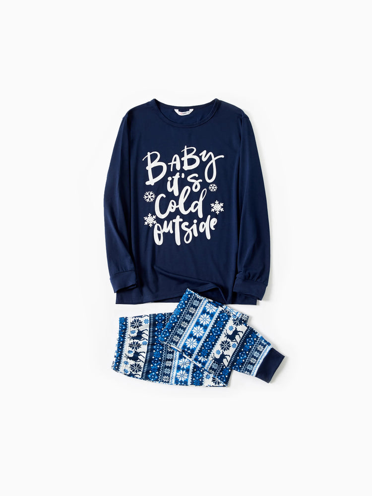 Ensemble pyjama de Noël assorti en mosaïque avec haut et pantalon renne et chaussettes de Noël, bleu foncé