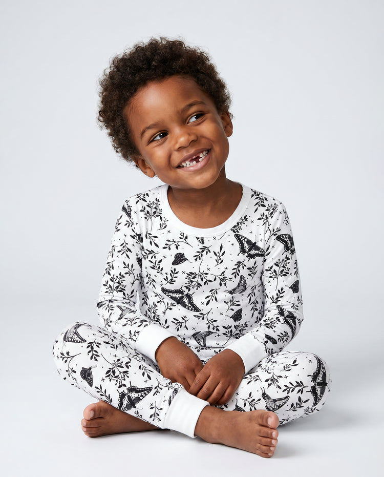 Christmas / Halloween Pajama 2-piece Bamboo Pajamas Set With Childlike Print for Baby / Toddler( Snug-Fitting) White