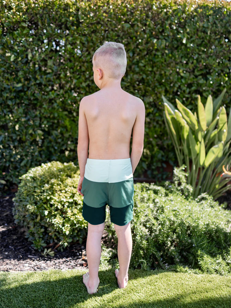 Bañador familiar a juego con bloques de color o traje de baño cruzado con escote en V lateral multicolor