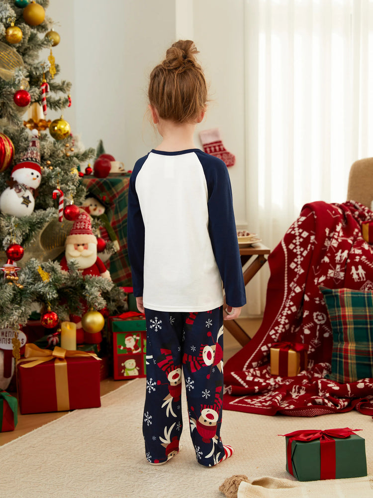 Pyjama de Noël familial à motif renne, manches raglan, grands motifs, avec chaussettes de Noël, bleu foncé/blanc/rouge