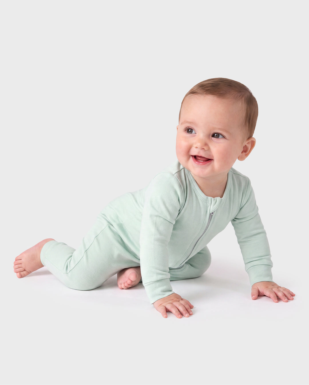 Bambú: Pijama con cremallera para bebé, color verde pálido